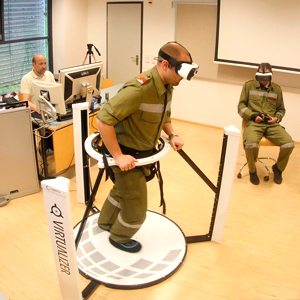 Firefighter in virtual Training Scenario
